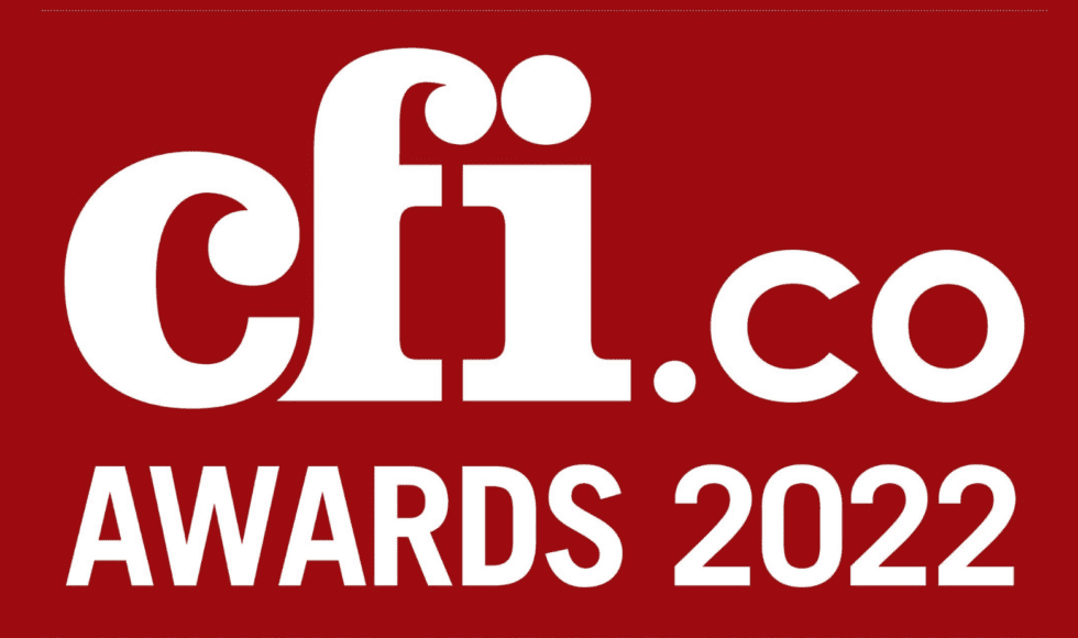 Red banner with 'defi.com AWARDS 2023' text.